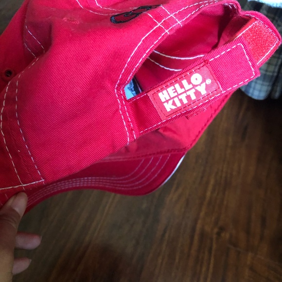Hello Kitty hat - Picture 4 of 12